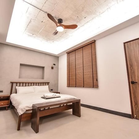 Eryang Homestay Tainan Buitenkant foto