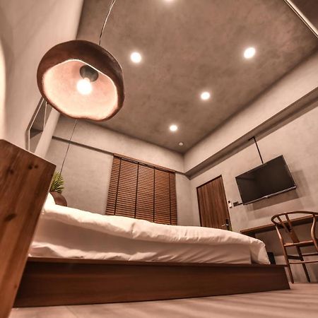 Eryang Homestay Tainan Buitenkant foto