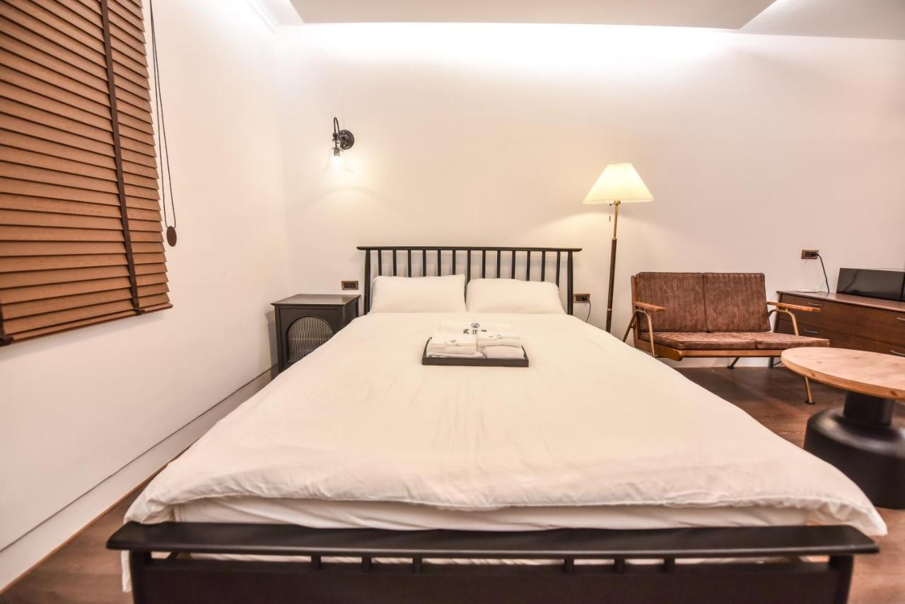 Eryang Homestay Tainan Buitenkant foto
