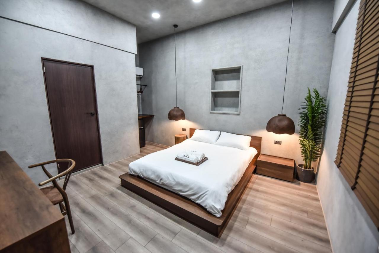 Eryang Homestay Tainan Buitenkant foto