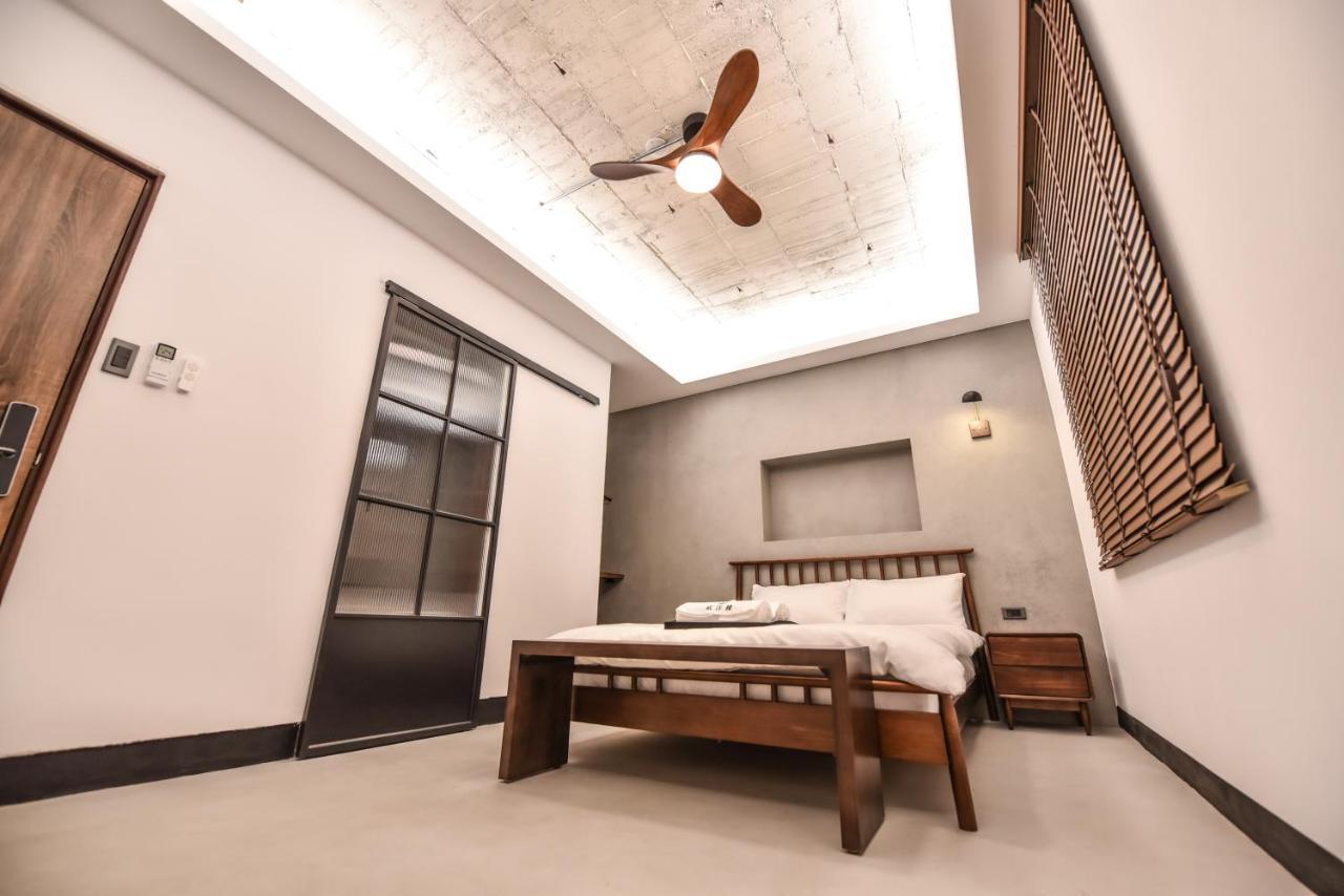 Eryang Homestay Tainan Buitenkant foto
