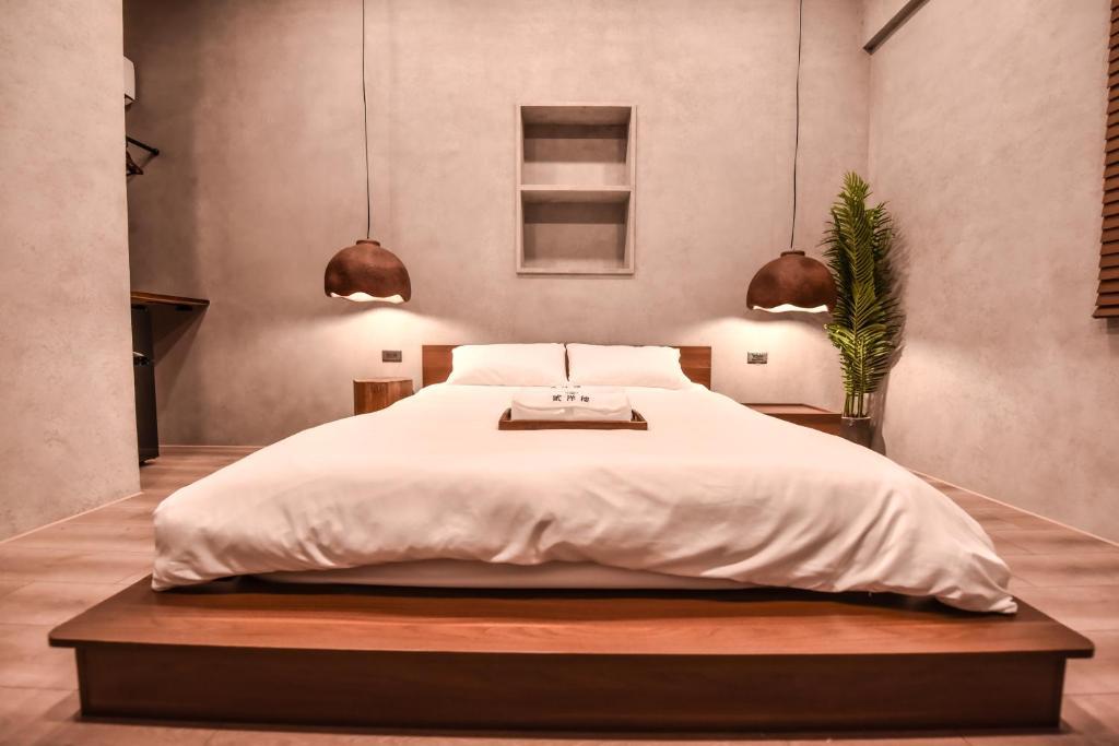Eryang Homestay Tainan Buitenkant foto