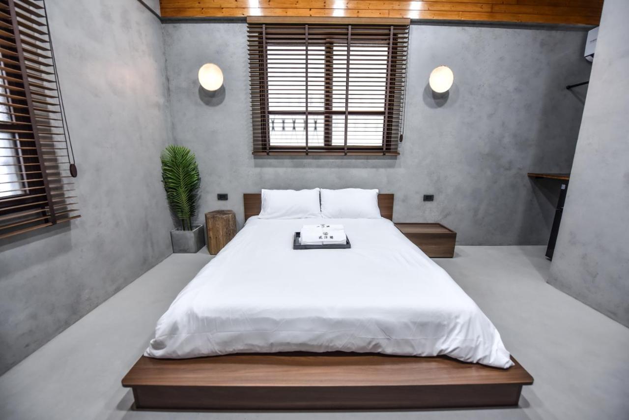 Eryang Homestay Tainan Buitenkant foto
