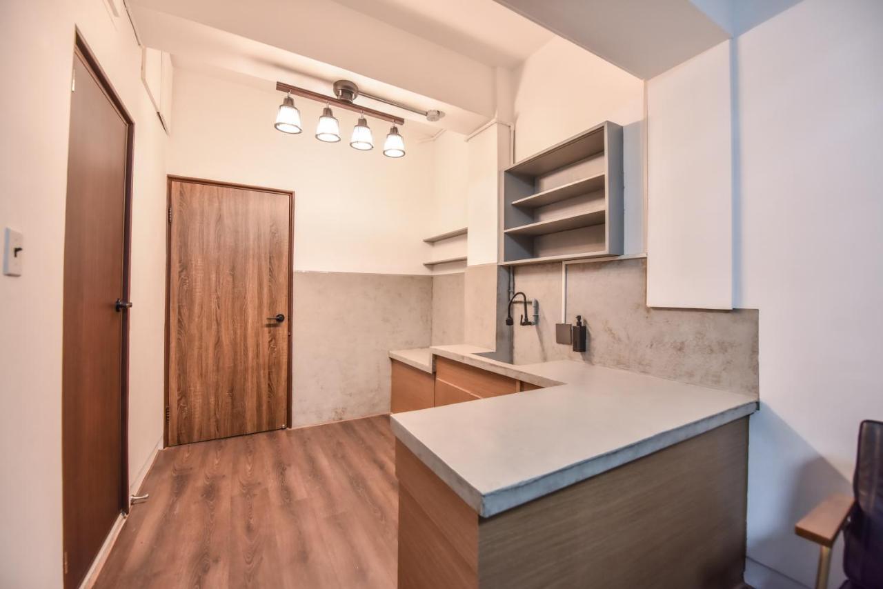 Eryang Homestay Tainan Buitenkant foto